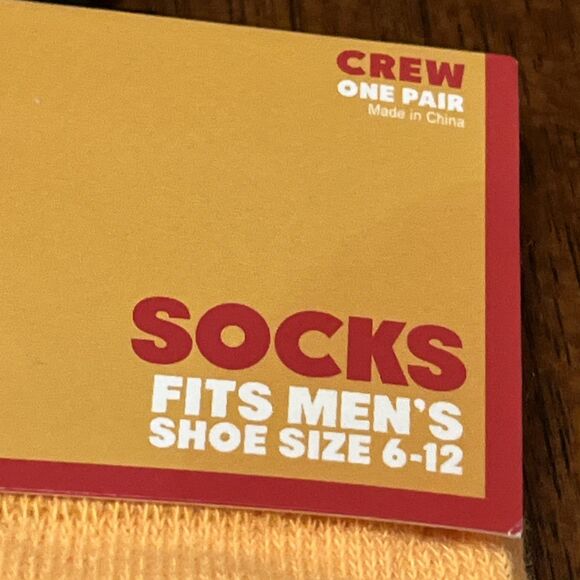 NEW Crew Socks Oscar Mayer Weinermobile Men’s Size 6-12 One Pair Yellow Hot Dog - Picture 2 of 6